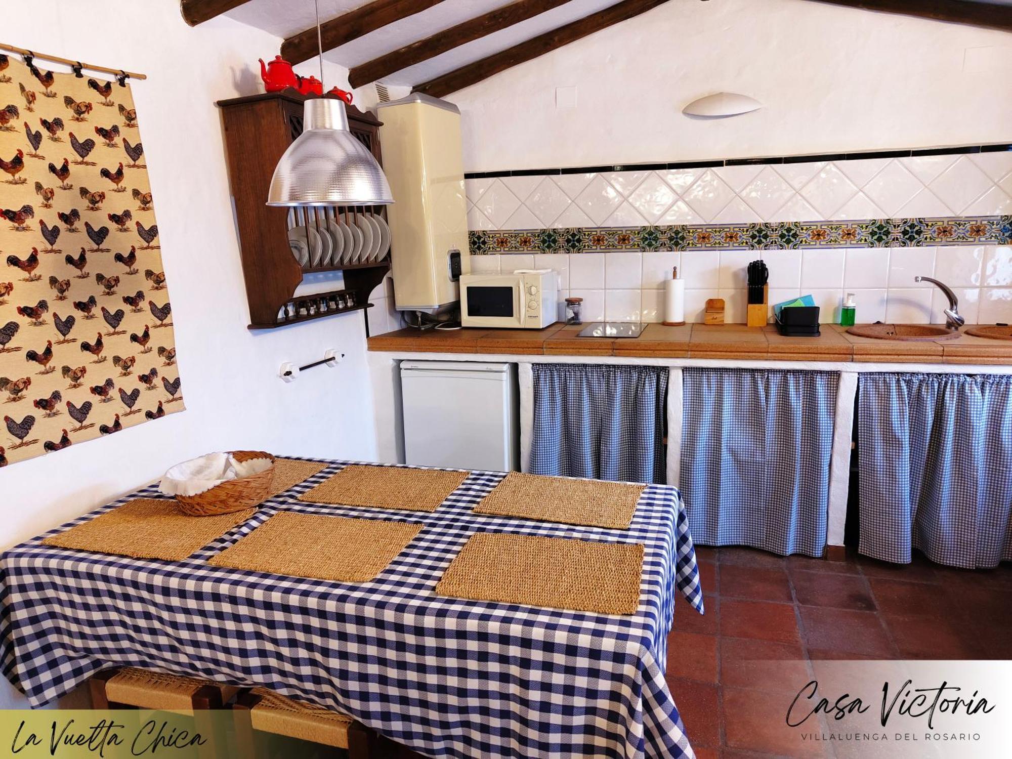 Penzion Conjunto Rural Casa Victoria Villaluenga Del Rosario Exteriér fotografie